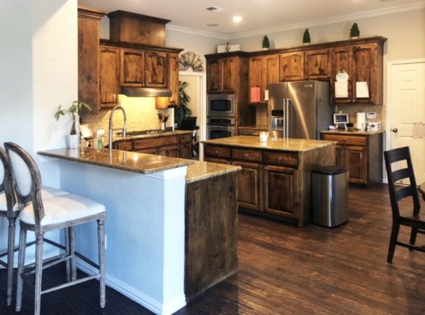 Before & After: This Transitional Kitchen gets a Lincoln Quartz refresh ...